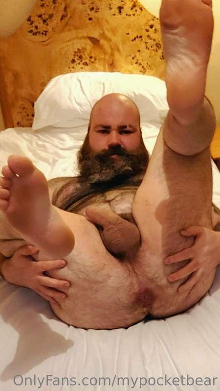 Dirty hotel room part 2, getting down and filthy with you on..