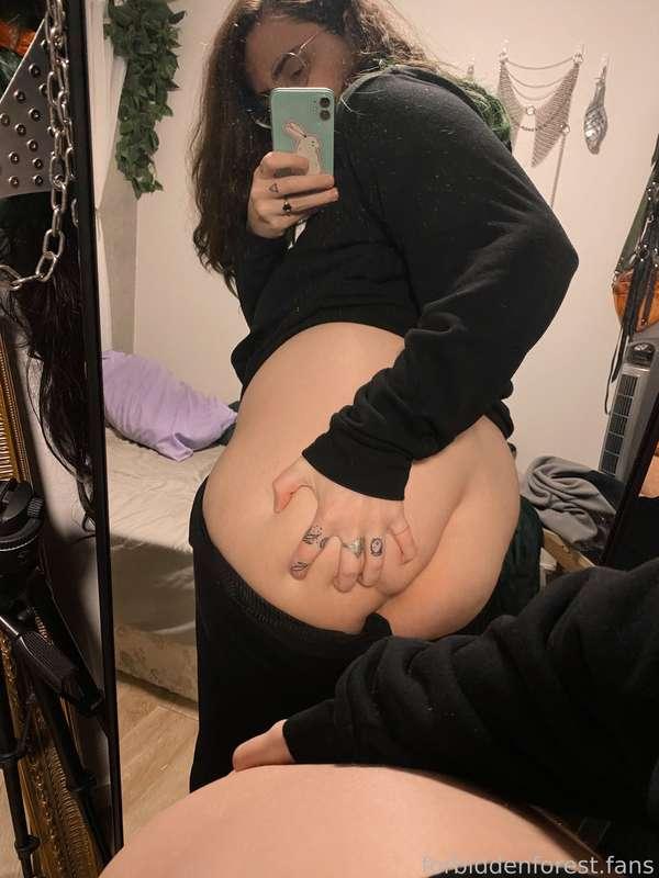 witchytq image #1