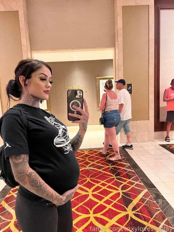 Your favorite baby momma 💓😘😘😘