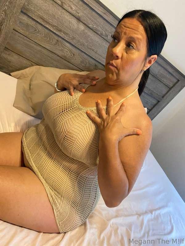 Happy New Year Baby!!!! 💋 A tip would be nice 😘