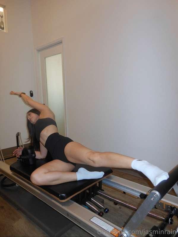 TGIF 😇 Did you get your workout in today?