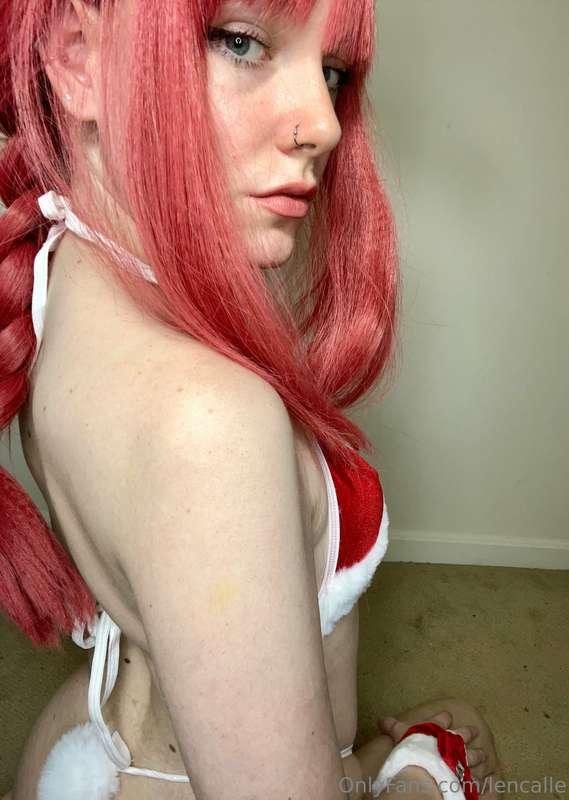 Here’s the full Christmas Makima set! I had so much fun in t..
