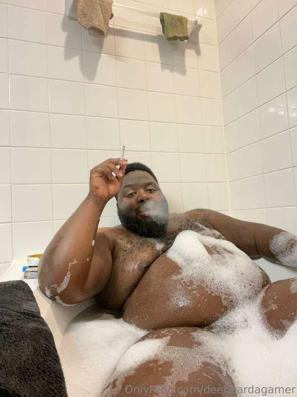 deebeardagamer image #0