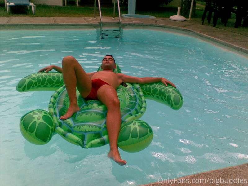 Alex taking some Sun. The heat puts him so horny you can ima..