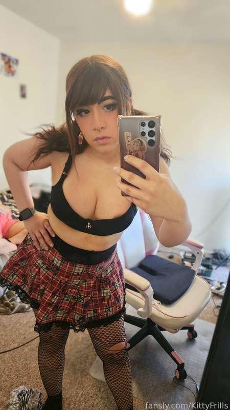 kittyfrills image #4