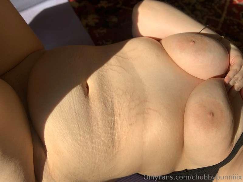 chubbybunniiix image #2