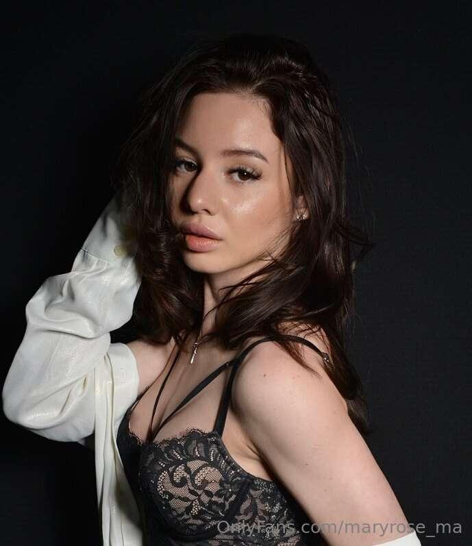 FREE FOR TODAY ONLY💋@liza_move 😍 Want to see me in totally d..