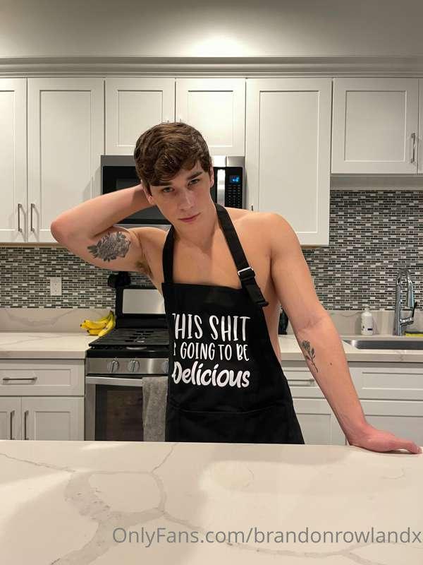 brandonrowlandx image #0