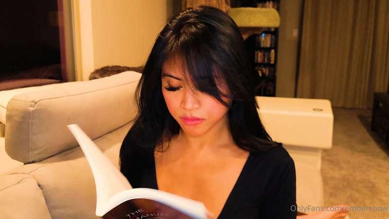 Such a funny, sexy clip coming to you today with the always ..