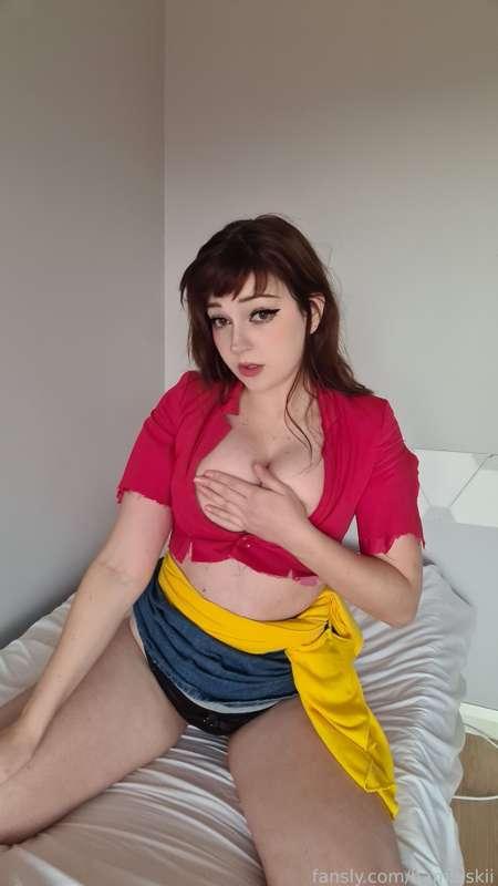 Luffy cosplay tits and lewds hehe