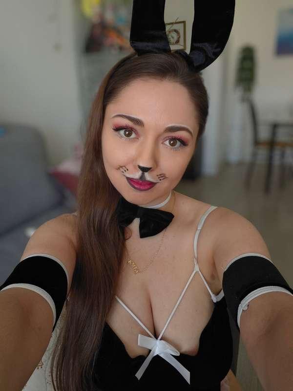 miriampradox image #0