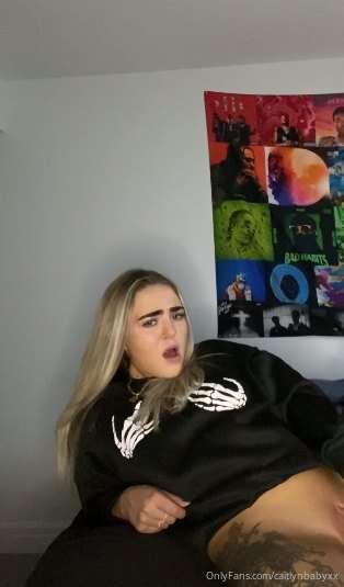 If you want to see the full video all you have to do is DM m..