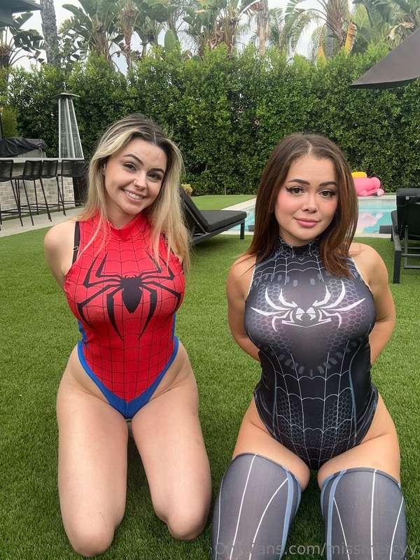 I visited my sister recently 🥰 do you think we are cute toge..