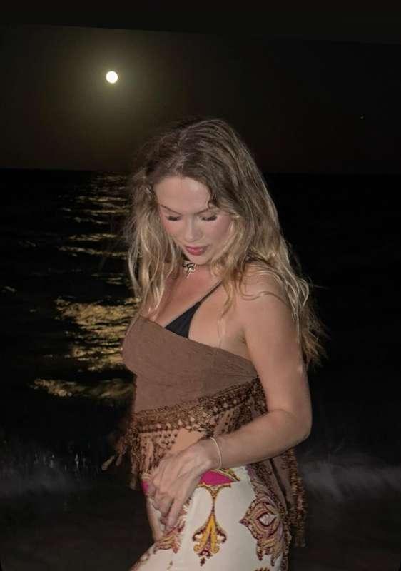 🌕