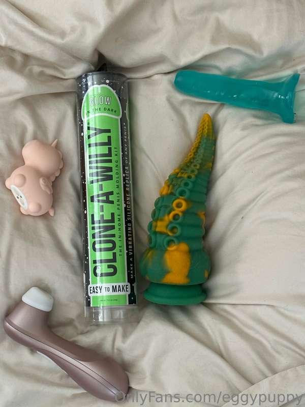 which one do u wna see content with first?? ^__^