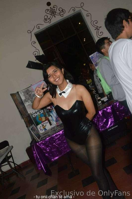 Necesito más fotos con este traje 🙏🏽