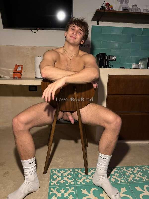 Smile :) live tonight right around 10 pm eastern❤️❤️