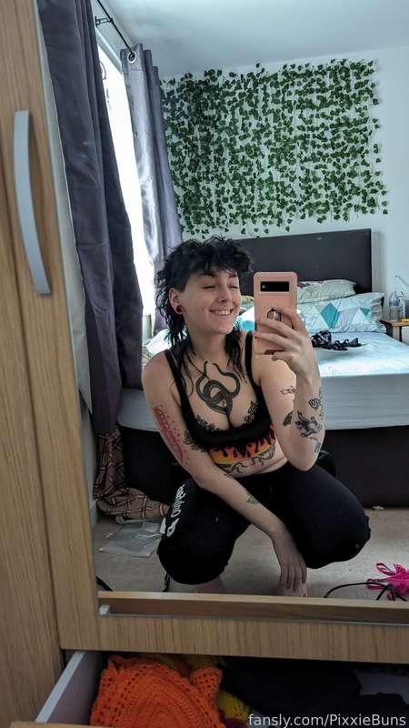 pixxiebuns image #3