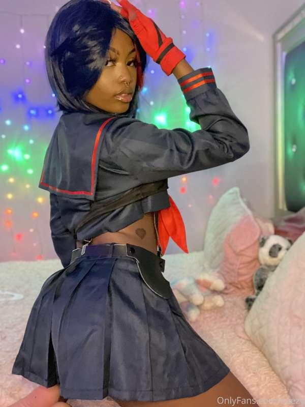 Unlock to see the naughty version 🥵🥵🥵