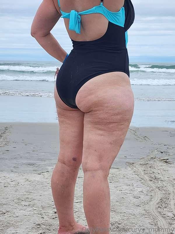 You still fuckimg me in my 1 piece mom.suit?