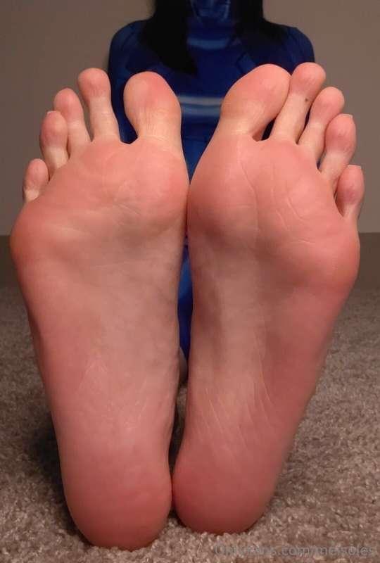 Bodysuit soles look so good 😊 