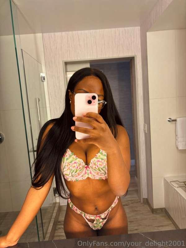 Do you prefer when a lady keeps the lingerie on throughout s..