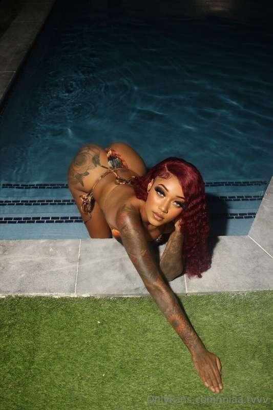 Let’s get soaked in all the ways you’re craving💦💦