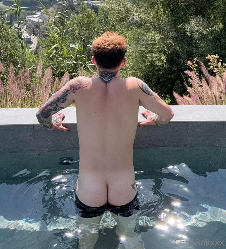 views 😋