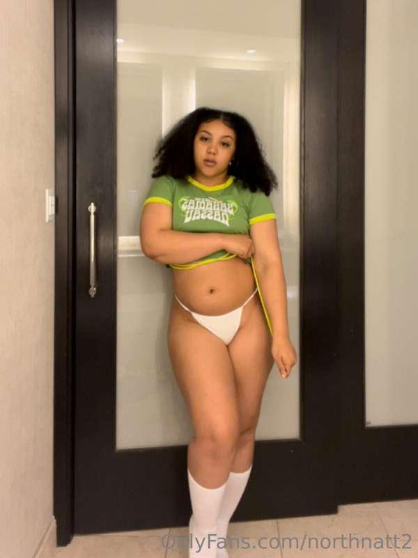 message mee !! 💚