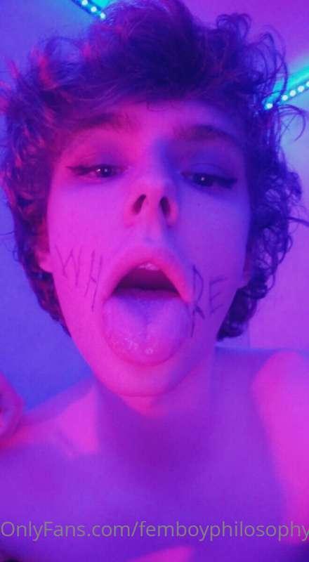 Cock hungry little whore 💋