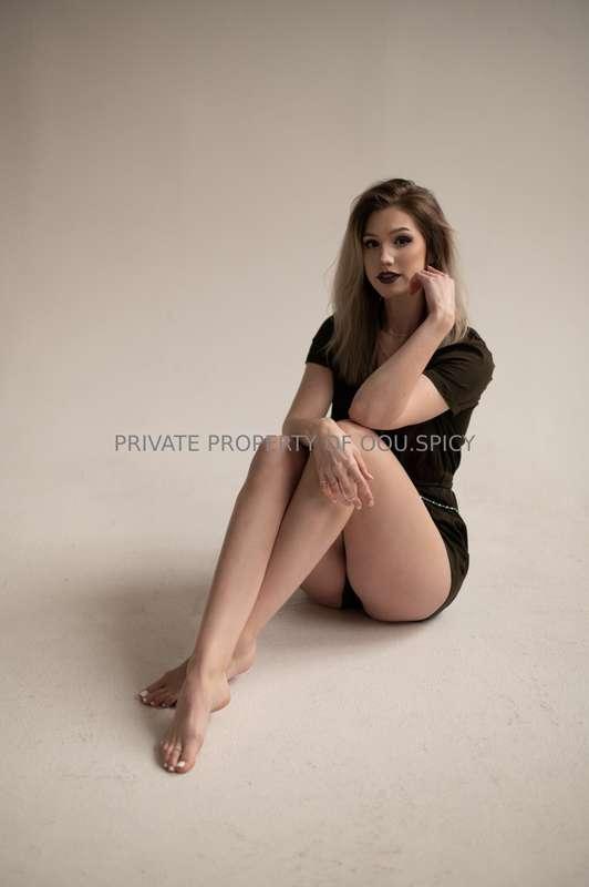 Uncross my legs 😏
