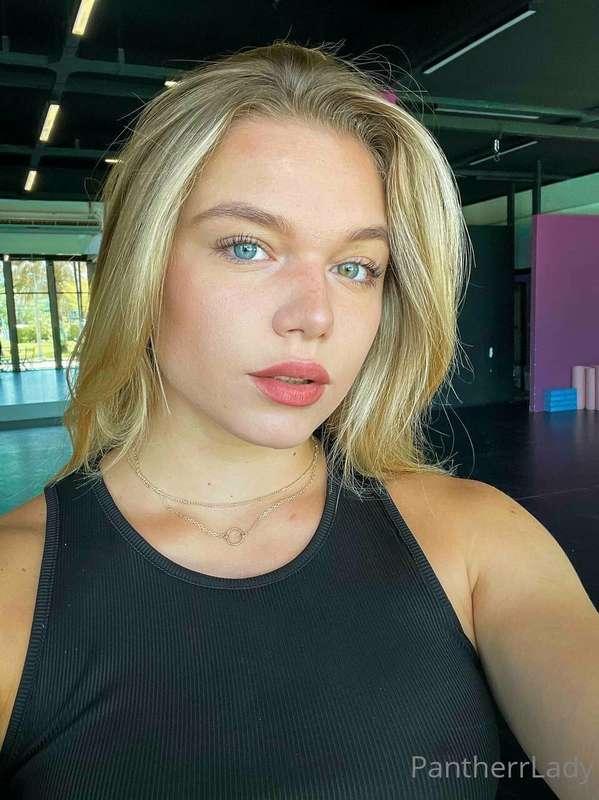 I often get compliments about my beautiful eyes, but what do..