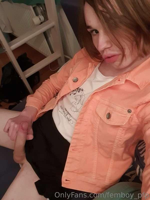 femboy_pfp image #15