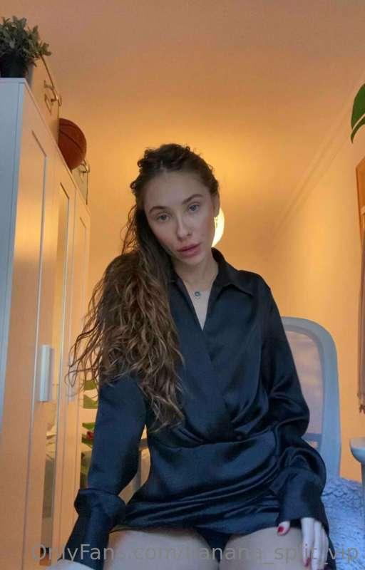 How do you like my robe honey, or do you have thoughts of ta..