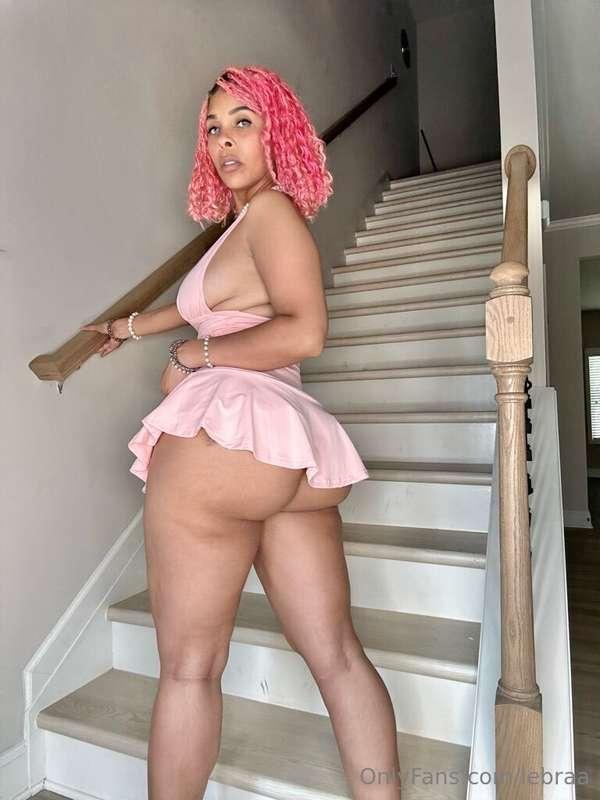 I wanna hear all about what you'd do to me if you walked in ..