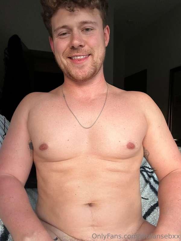 Swipe for a surprise :) Everything is looking thick in these..