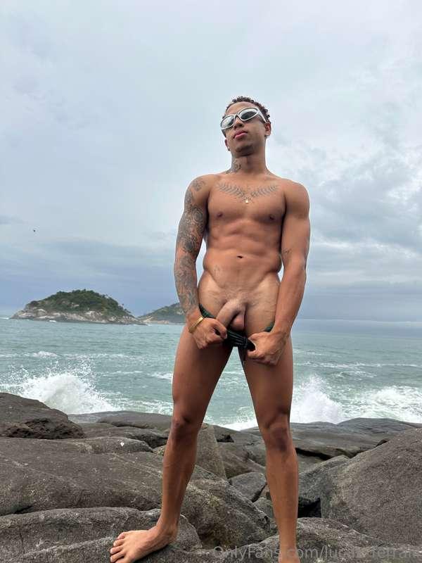 lucas_ferraiii image #3