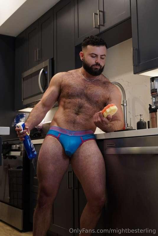 Tip if you’d help me clean😩