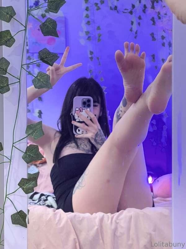 Uwu feliz viernes 🍒🐾!!