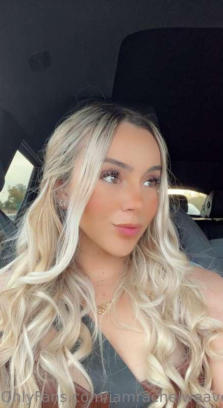 miss being this blondieee