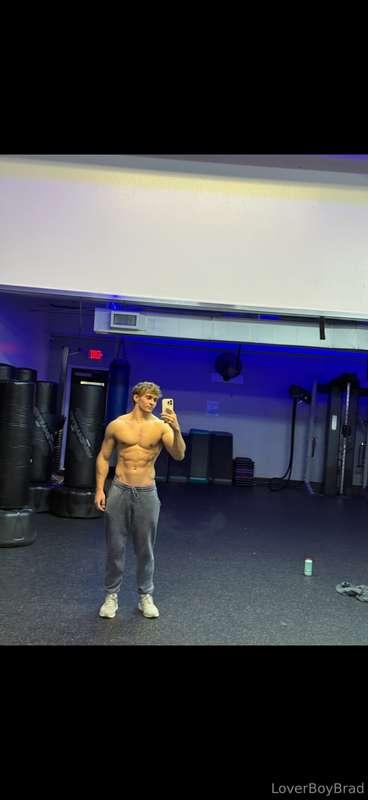 loverboybrad image #2