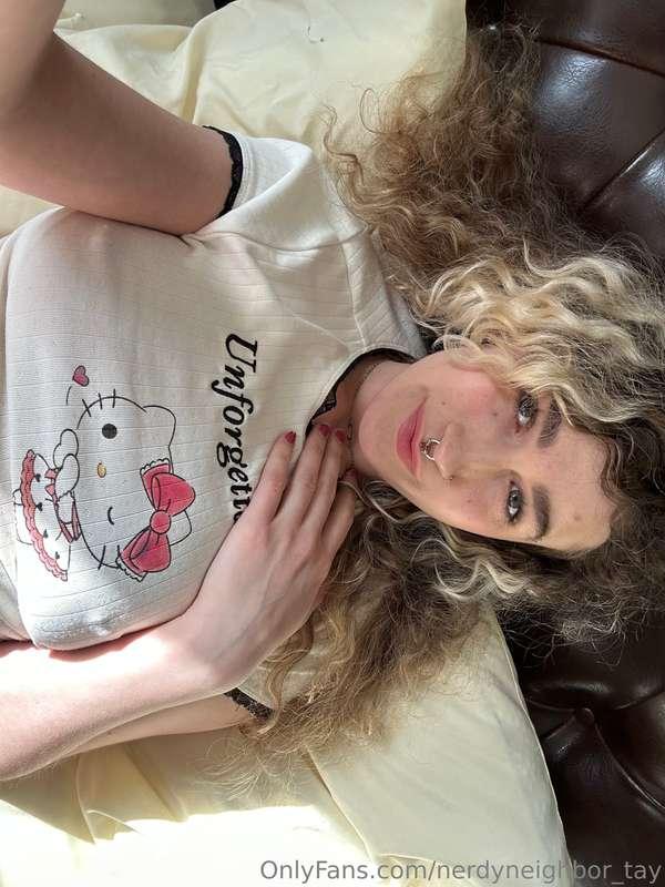 Feelin' cute, don't you agree? 😏