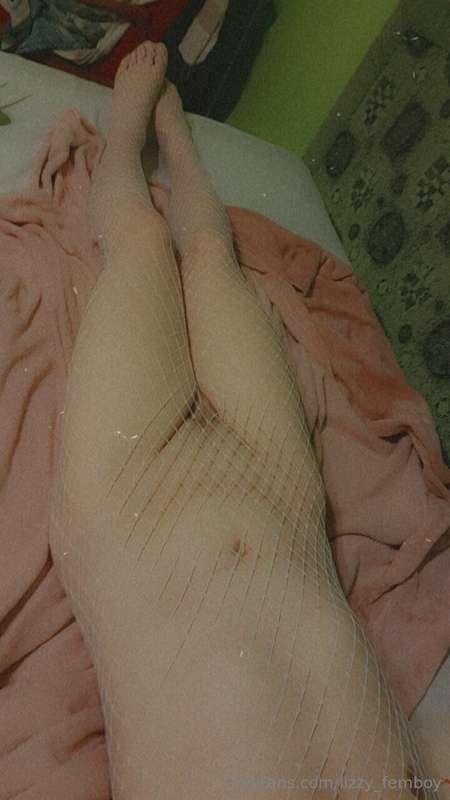 Let me make you feel good~  I promise my thighs feel really ..