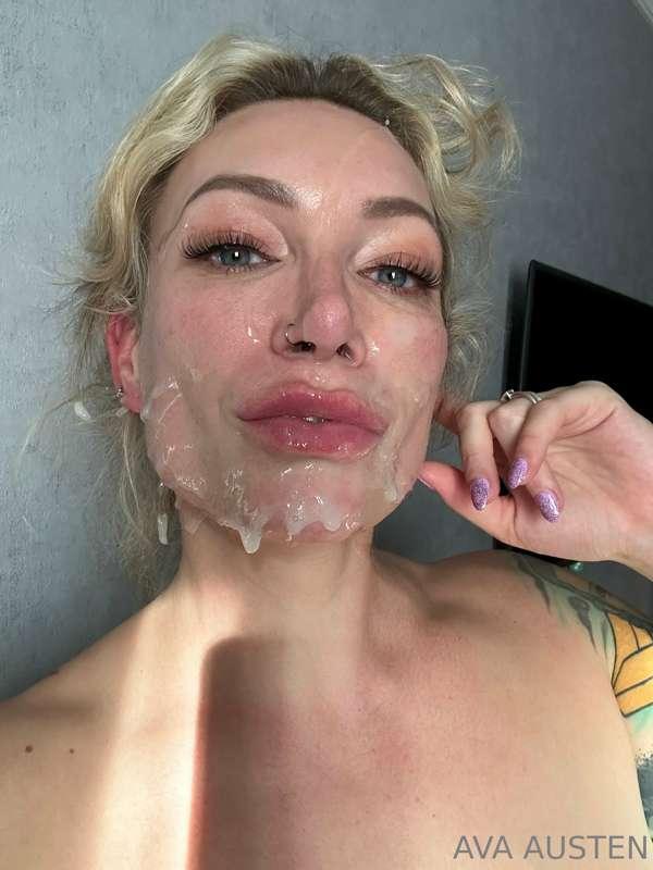 ava_austen image #3