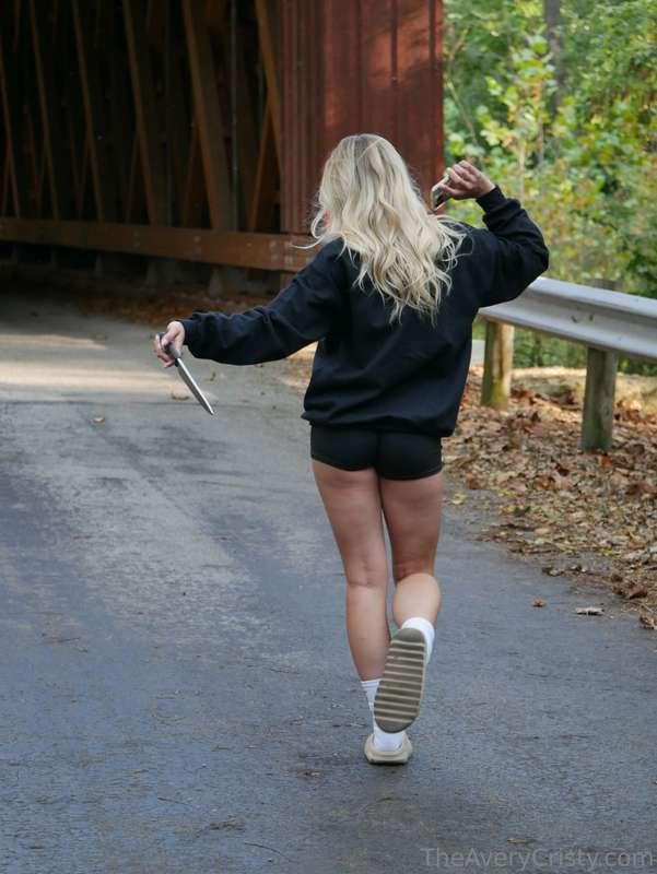 Oh yanno, just on my way to the next victim 👀💕🔪 ✨