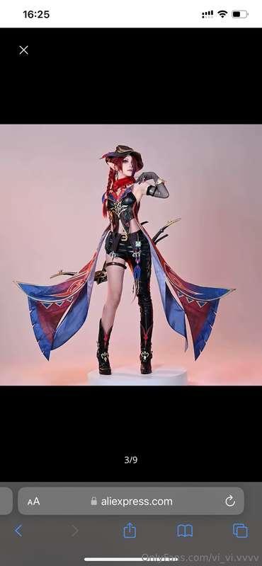 Hi, my bunnies 💋, I really want a new cosplay 💞, so I'm open..