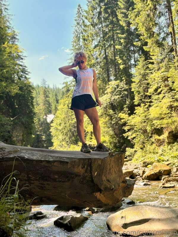 Wishing you new adventures for the season 💕