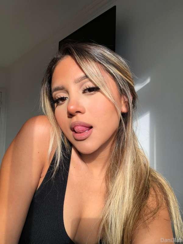 How’s your day going? 😇