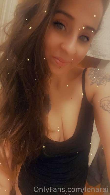 Tip and I’ll send a naughty video to you babe 😈