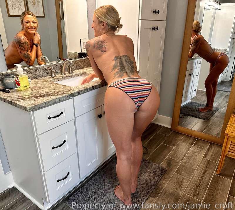 jamie_croft image #0